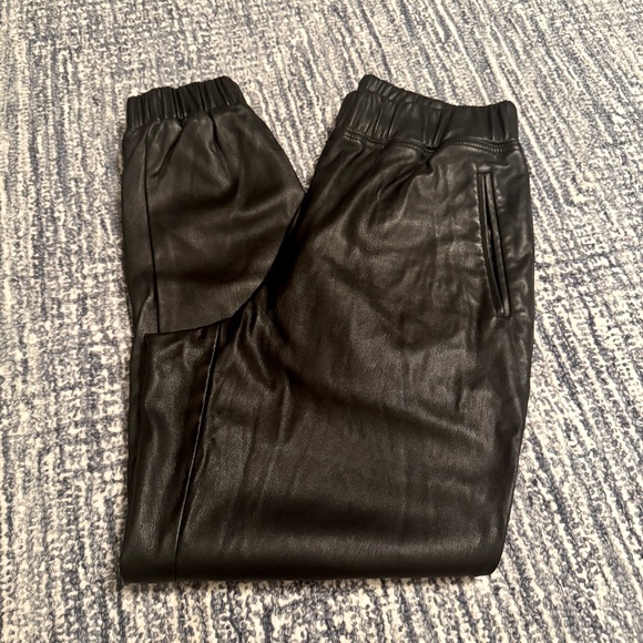 INC Black Pleather Jogger Pants - Sz M - Picture 1 of 6